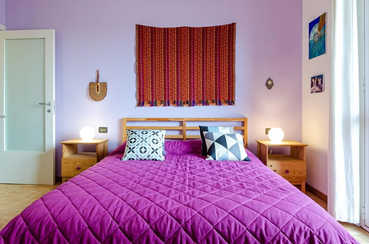 Arcus Pacis - Large Central Flat Milan